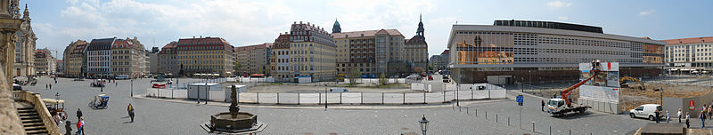 Neumarkt und Kulturpalast