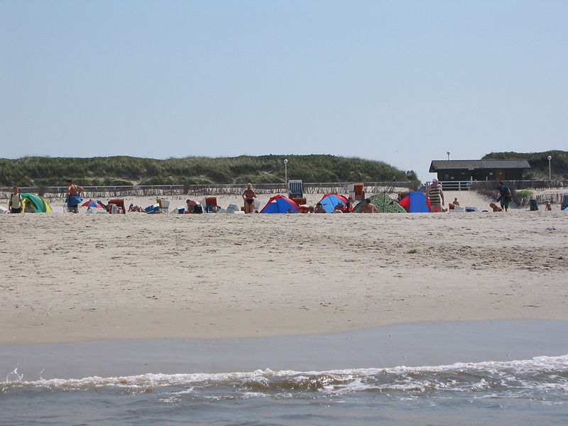 File:2002-07 Sylt - Beach from Sea.jpg